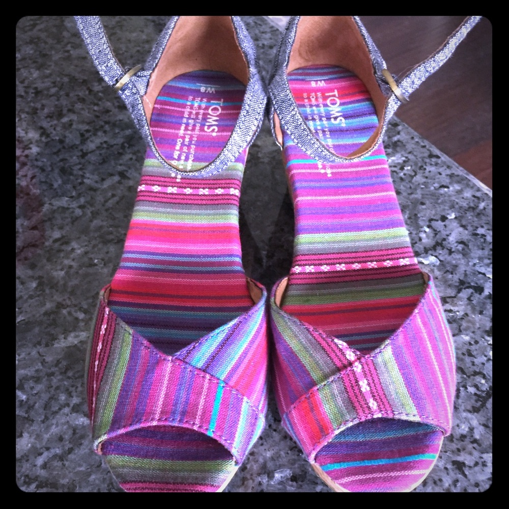 TOMS Wedge Sandals size 8M